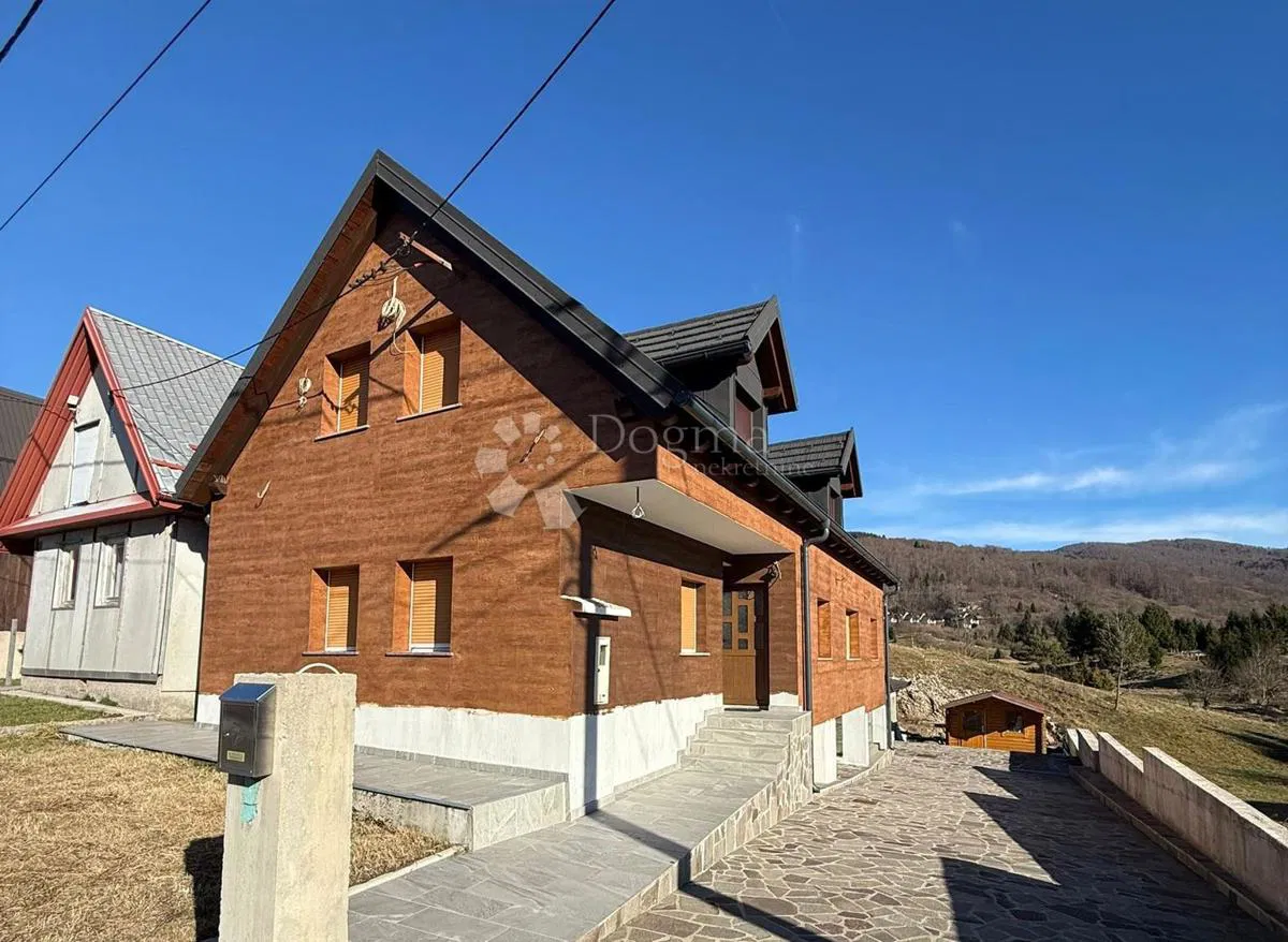 Dom Mrkopalj, 217,82m2