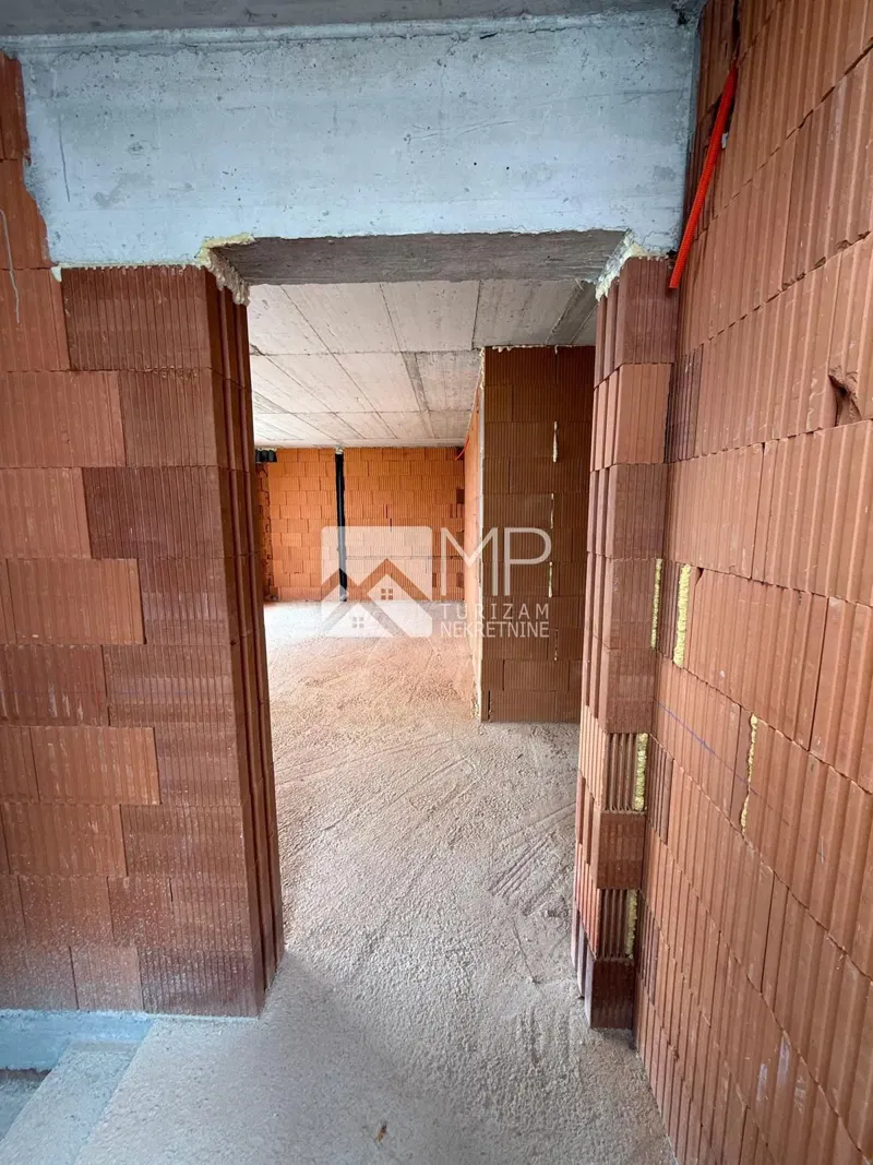Medulin, NEW BUILDING, exclusive apartment on the 1st floor + 2 parking spaces – 3