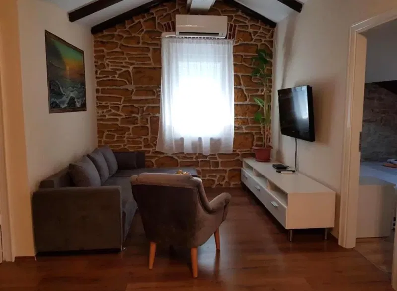 Flat Stoja, Pula, 75m2 – 2