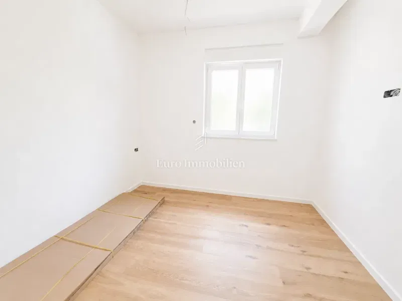 Moderna casa di nuova costruzione con giardino, Malinska – 3