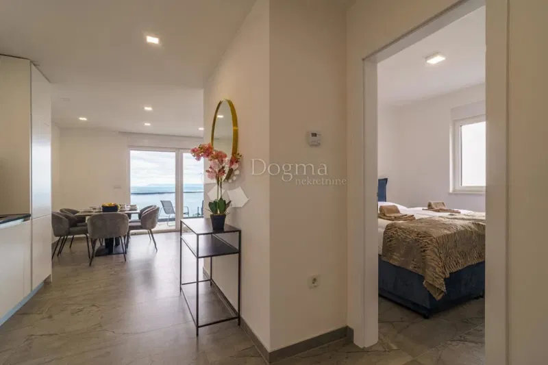 Crikvenica, furnished new building with sea view – 2