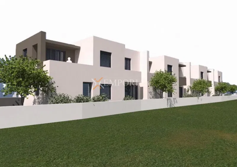 Vir – two-story apartment with garden and garage, 130 m from the sea – 3