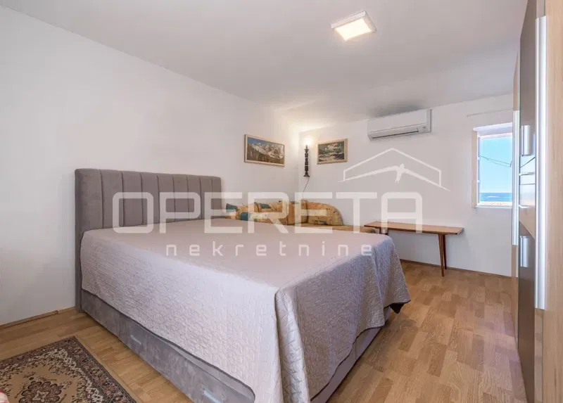 FOR SALE, 1.5 ROOM APARTMENT, ROVINJ - CENTER, 35 m2, EXCELLENT LOCATION, DOUBLE-FACED, SEA AND PARK VIEW – 2