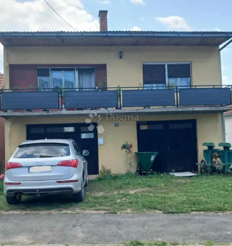 Дом Donji Lapac, 111m2