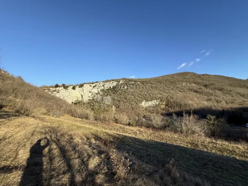 Zemědělská půda Buzet, 94.557m2
