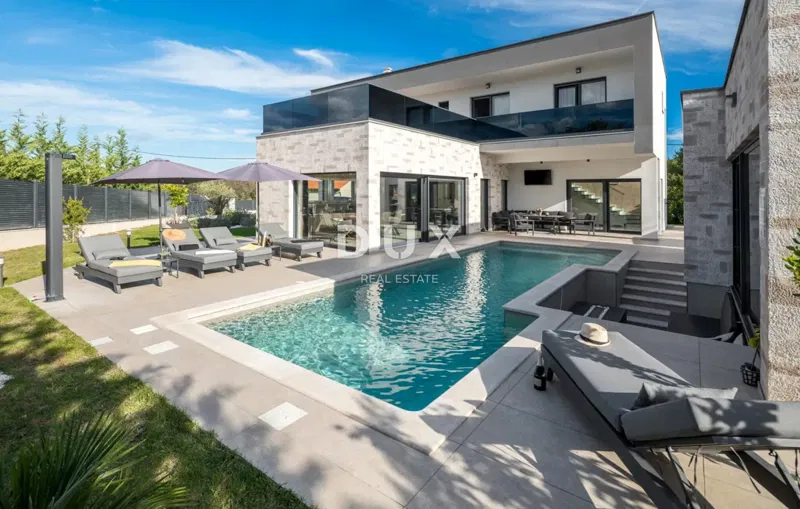 Istria, Labin, casa indipendente, 190 m², piscina, centro benessere – 2