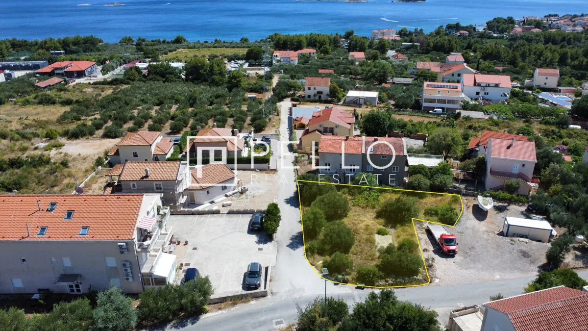 Građevinsko zemljište 545 m²  Orebić – mirna lokacija