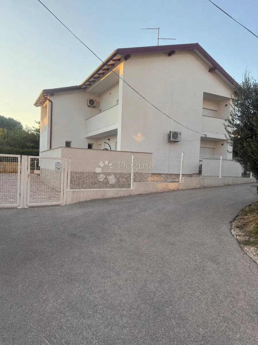 Casa Sveti Filip i Jakov, Sveti Filip I Jakov, 219,40m2