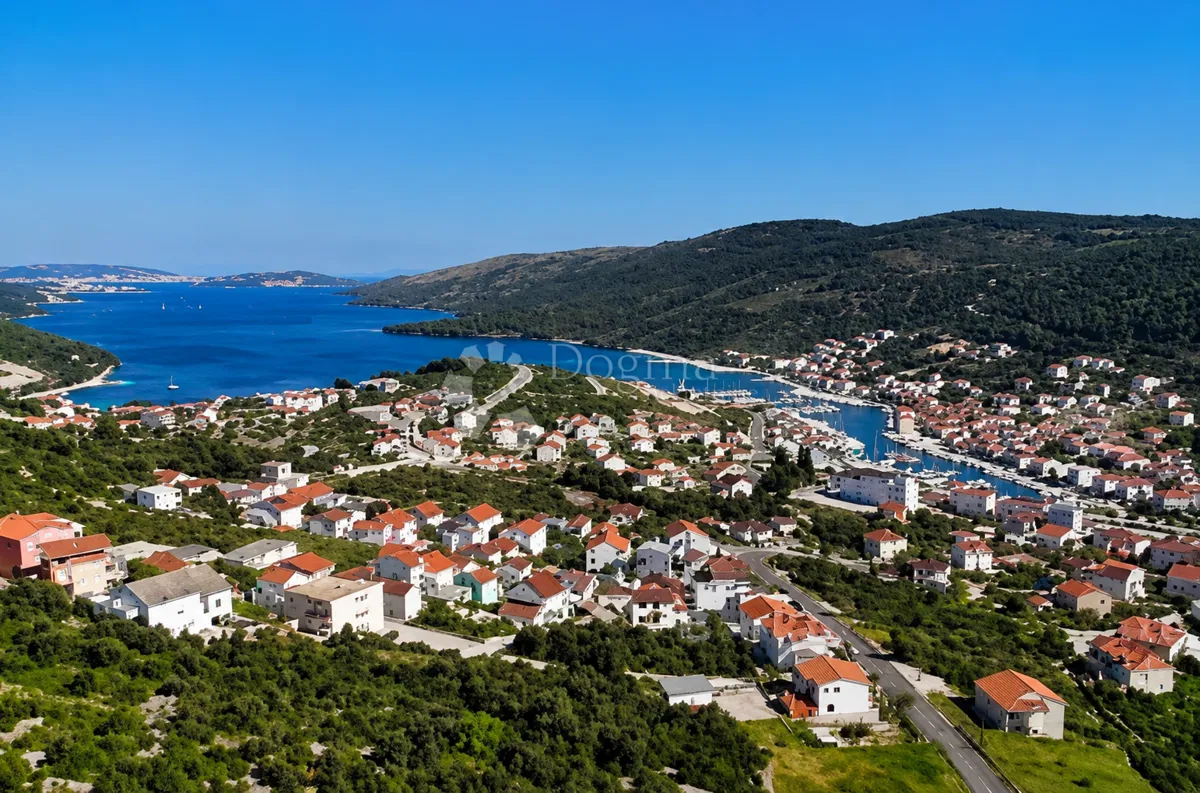 Építési telek Marina, 6.100m2