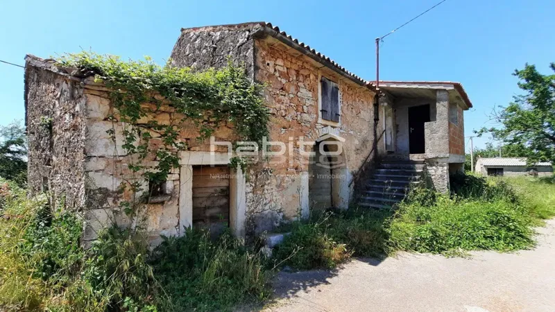 Porec Umgebung, Vizinada - Altes Steinhaus mit Ruine und Garten