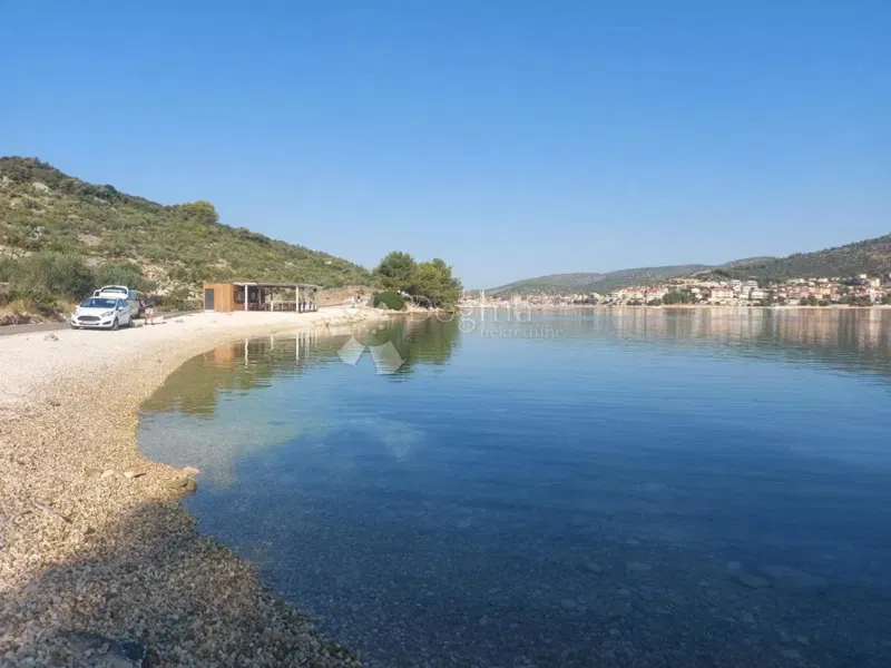 Marina - Telek, első sor a tenger felé, 1410 m² - ÚJ!