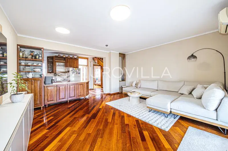 Zagreb, Borovje, functional four-bedroom apartment 130 m² parking – 3