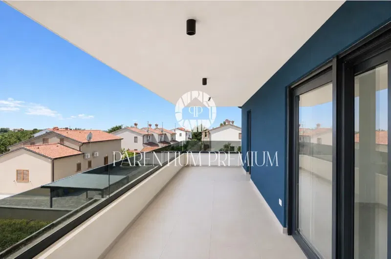 NOVIGRAD – modern apartment with a rooftop terrace and sea view – 2