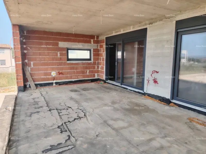 Ližnjan, For Sale: Fantastic Ground Floor Apartment with Pool – 2