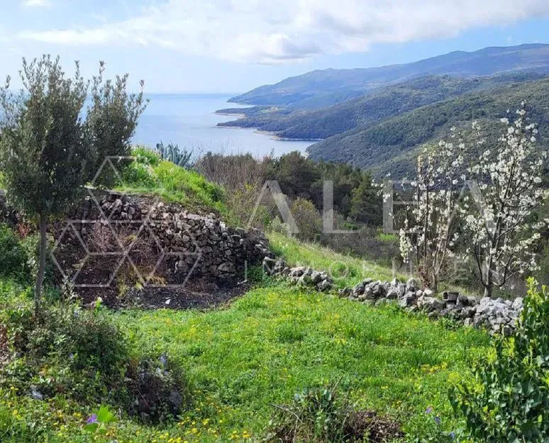 RABAC – EXKLUSIVES BAUGRUNDSTÜCK MIT PANORAMABLICK AUF DAS MEER UND DIE INSELN