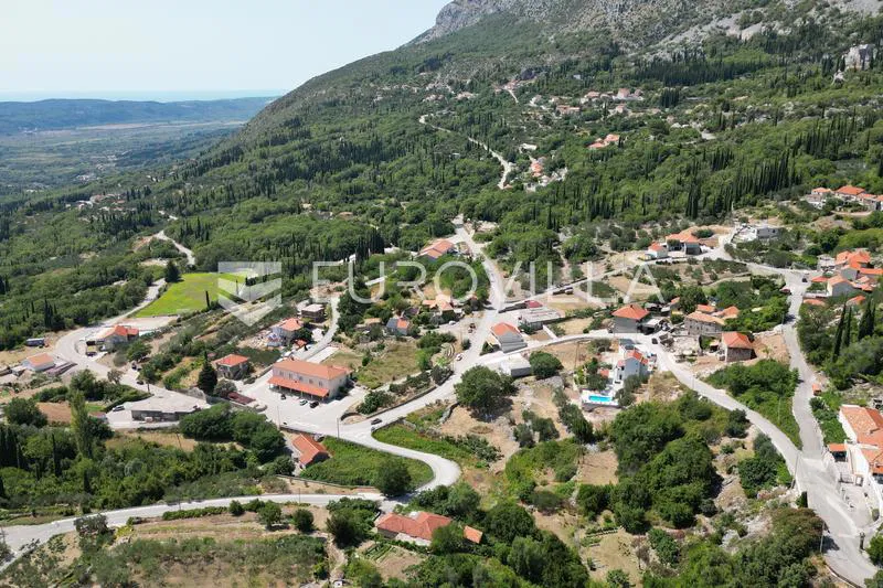 Konavle, Dubravka, kuća sa zemljištem i pravom nadogradnje