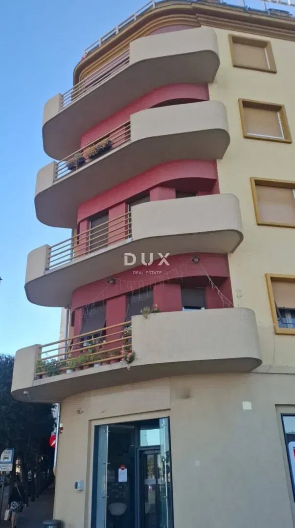 Zadar, Branimirova Obala, 3-bedroom apartment, 136 m2, elevator, for rent – 2