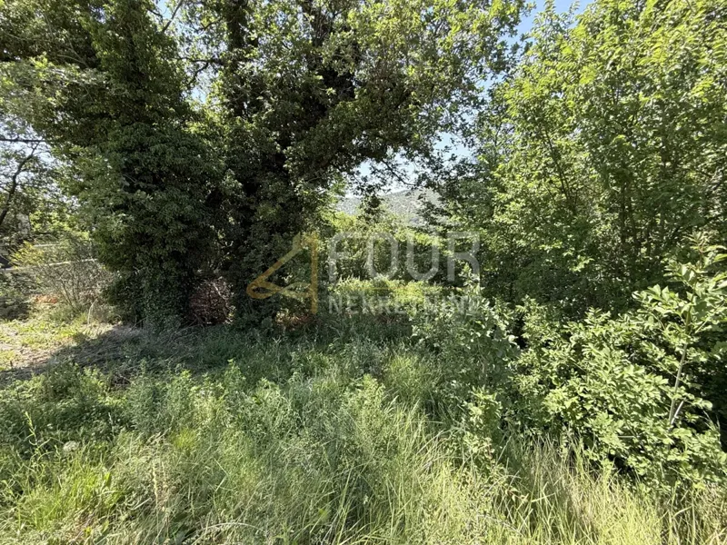 Bribir, zemljište od 1.535m2