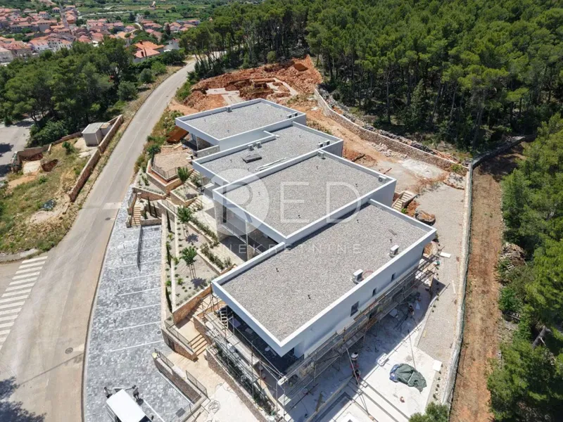 HVAR/JELSA TOP LOKACIJA 166.33 m2 S3