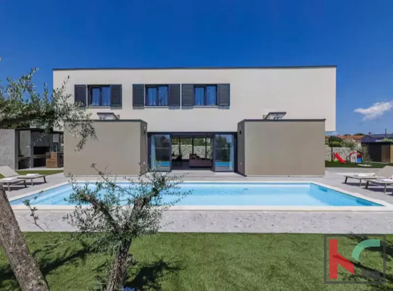 House Loborika – 2