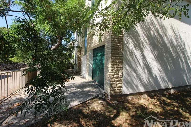 Villa indipendente a pochi passi dal mare – Vir – 3