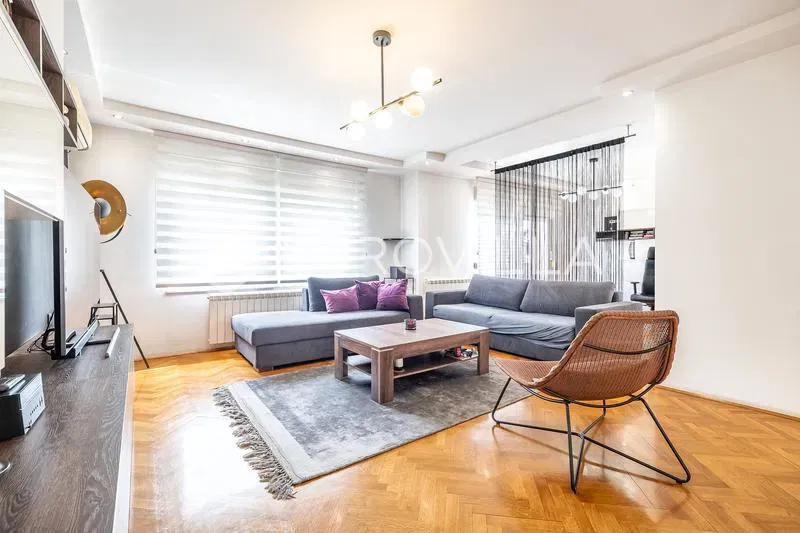 Zagreb, Sesvete, beautiful family house 360 m² – 2