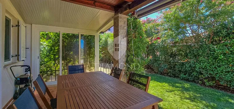 Novigrad e dintorni. Casa con 3 camere da letto e vista mare! – 2
