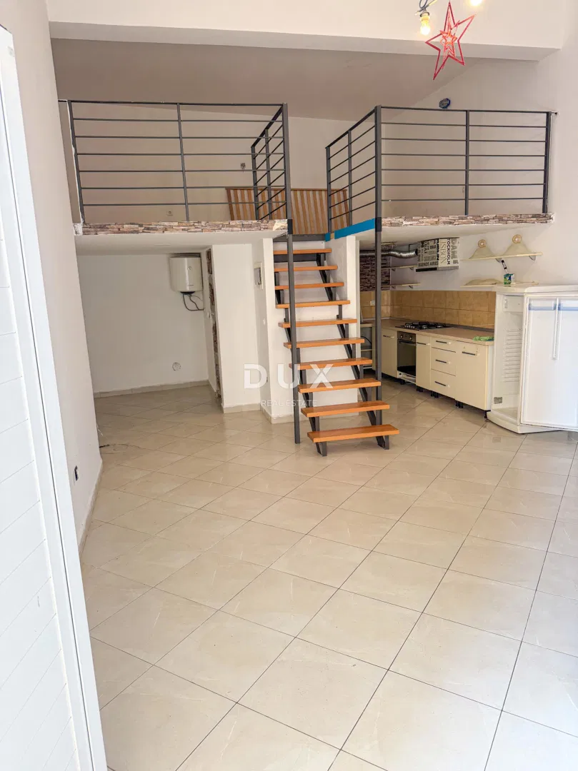 Labin, centar, poslovni prostor, 38m2