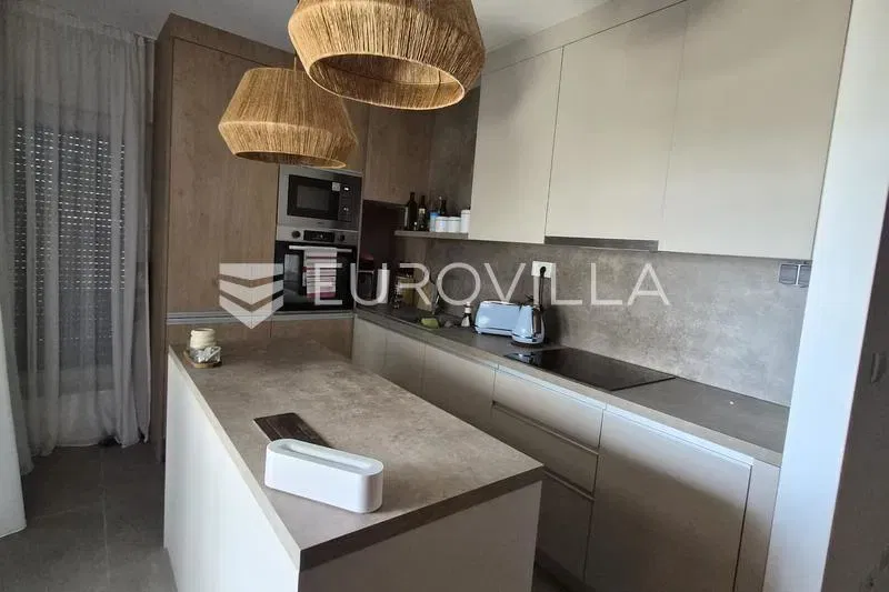 Žaborić, modern two-bedroom ground floor apartment with a spacious private garden – 3