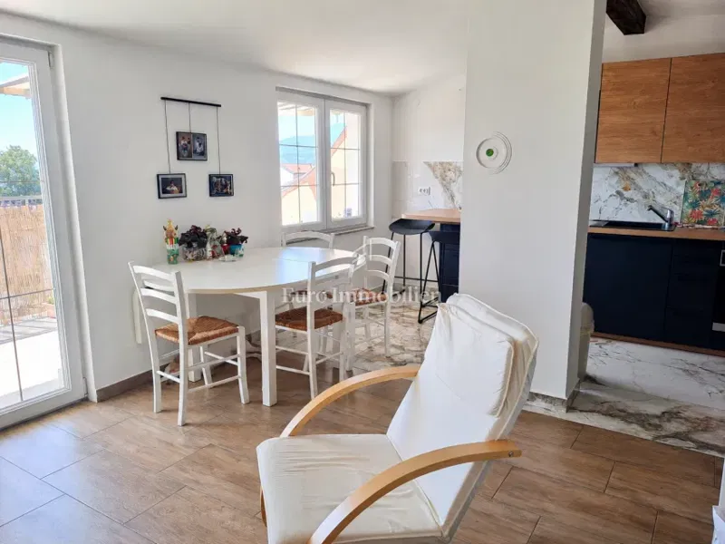 Kastav – Fully Renovated Apartment with Terrace – 2