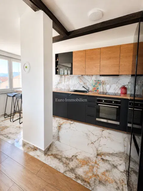 Kastav – Fully Renovated Apartment with Terrace – 3