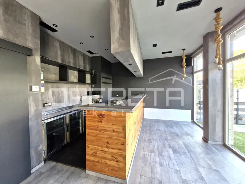 Vendita, Locale su strada, Gornji Stenjevec, Gospodska , 64m2 – 2