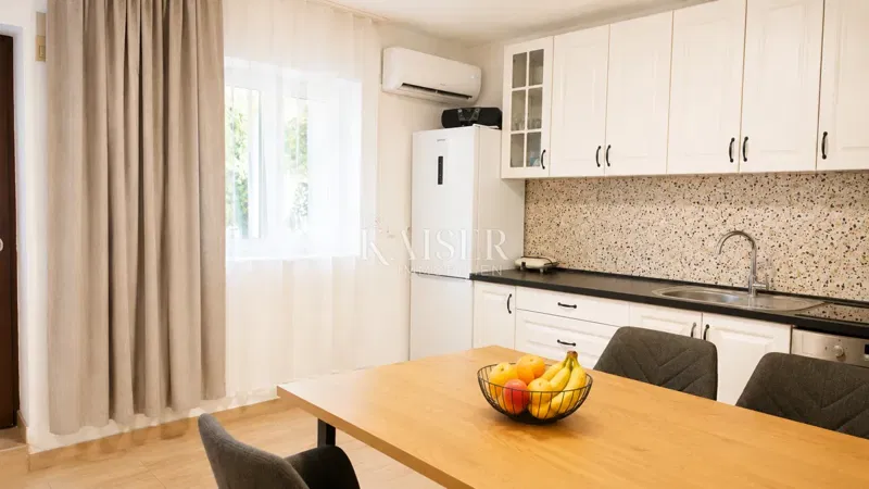 Flat Rovinj, 147,48m2 – 2