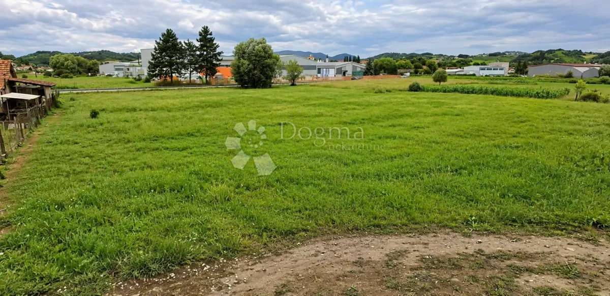 Teren budowlany Sveti Križ Začretje, 1.759m2