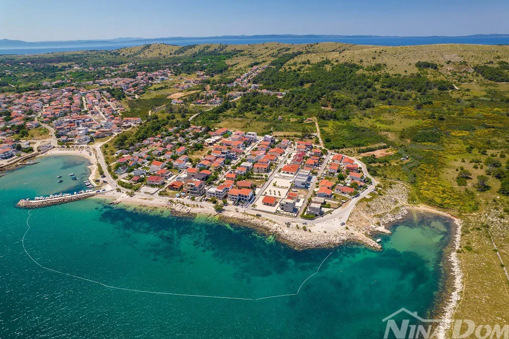 Baugrundstück in ruhiger Lage – nur 400 m vom Meer!