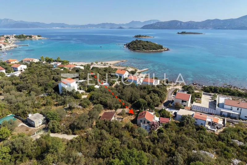 Sreser, kuća za odmor uz more
