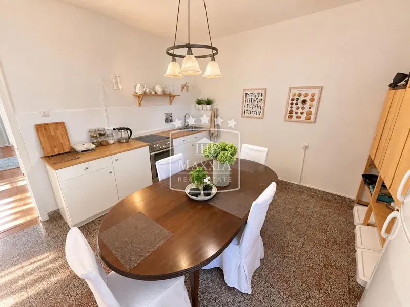 Appartamento Starigrad, 101,43m2