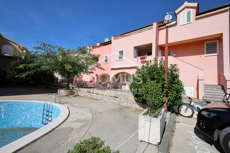 Srima, 4-Bedroom Apartment, 130 m², 120 m from the Sea – 2