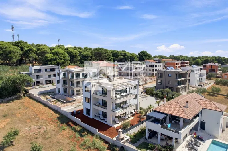 Medulin – Vrčevan | Luxurious ground floor apartment with private garden and possibility of a swimming pool – 3