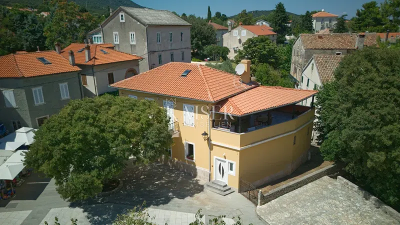 Mali Lošinj, Nerezine – Autentična kuća