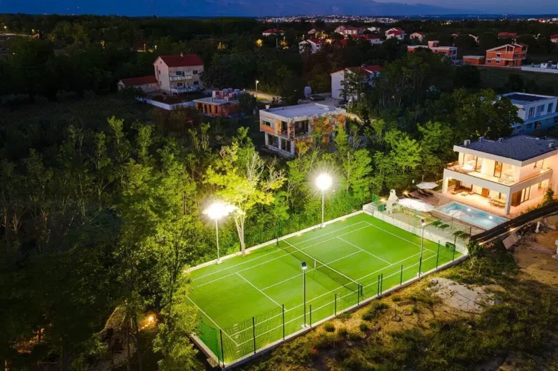Villa di lusso con campo da tennis privato e piscina di acqua salata – 3