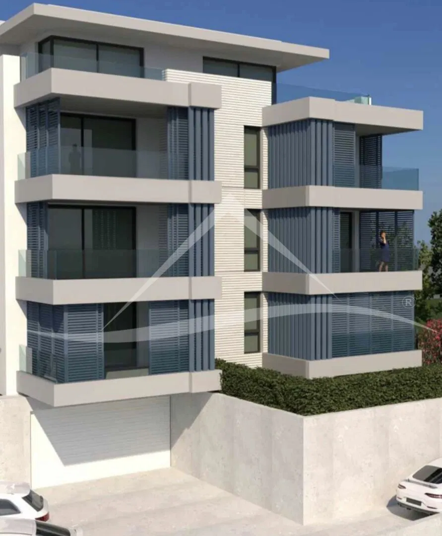 Penthouse s otvorenim, panoramskim pogledom na more, primoštenski arhipelag i staru gradsku jezgru