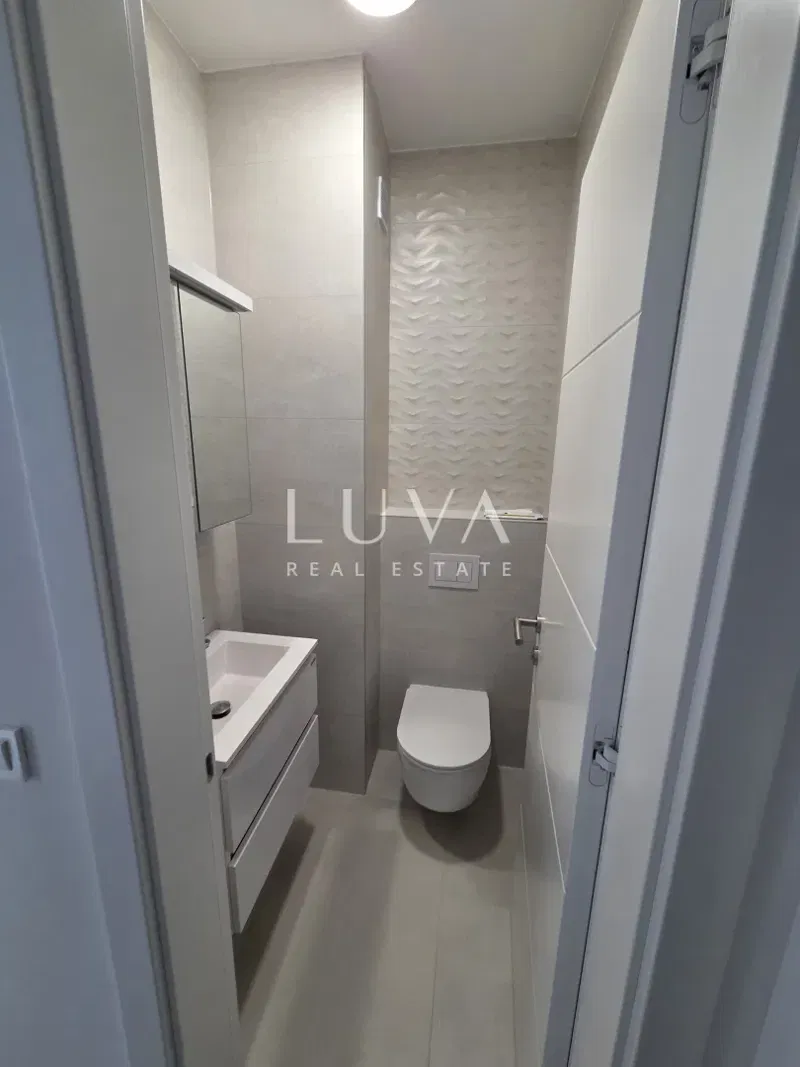 Novalja, modern új építésű, S1 lakás, NFA 74 m2 – 3