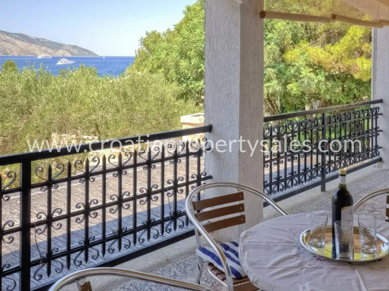 Hvar, kuća, prodaja, 795.000 €