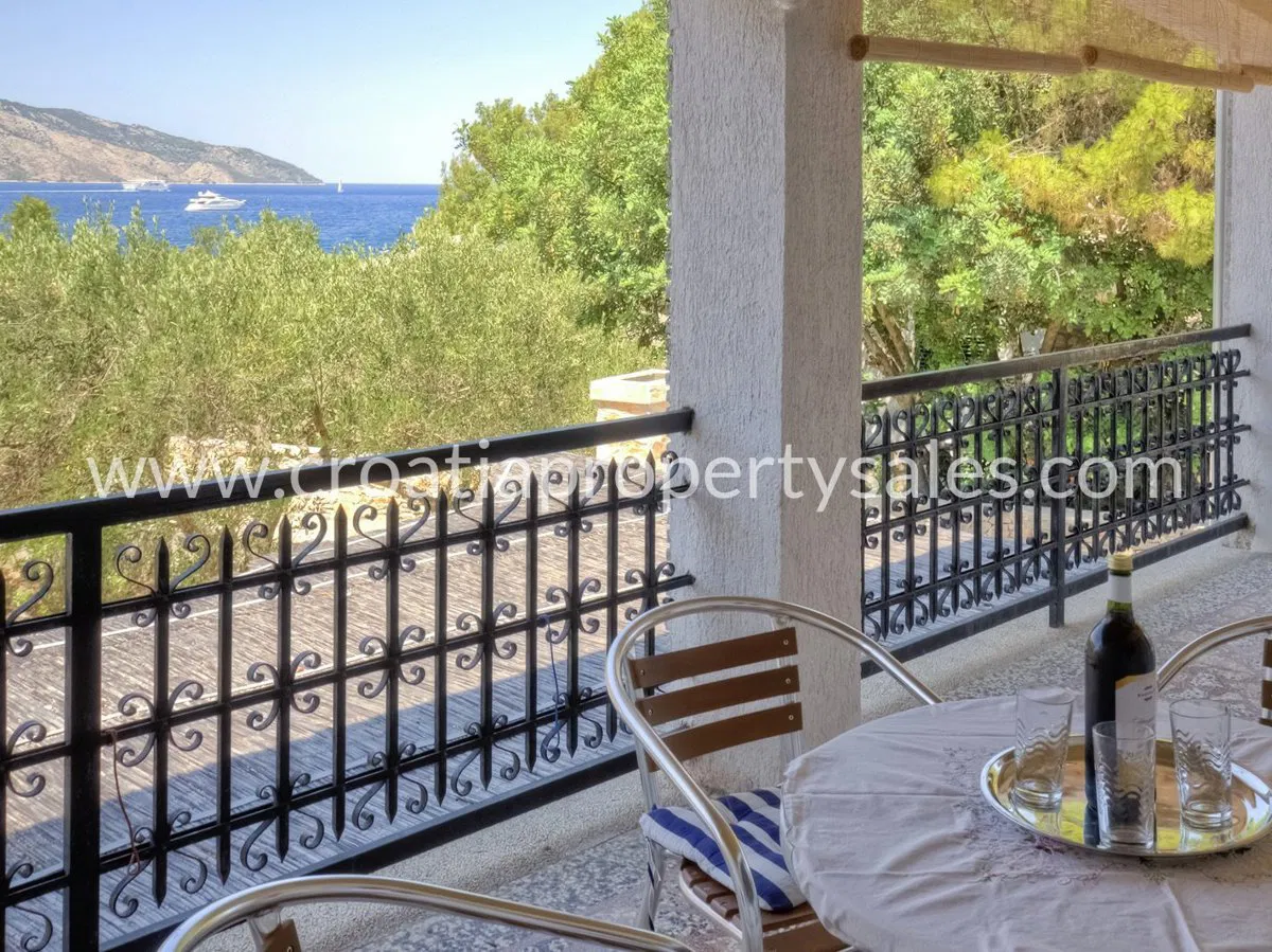 Hvar, kuća, prodaja, 795.000 €
