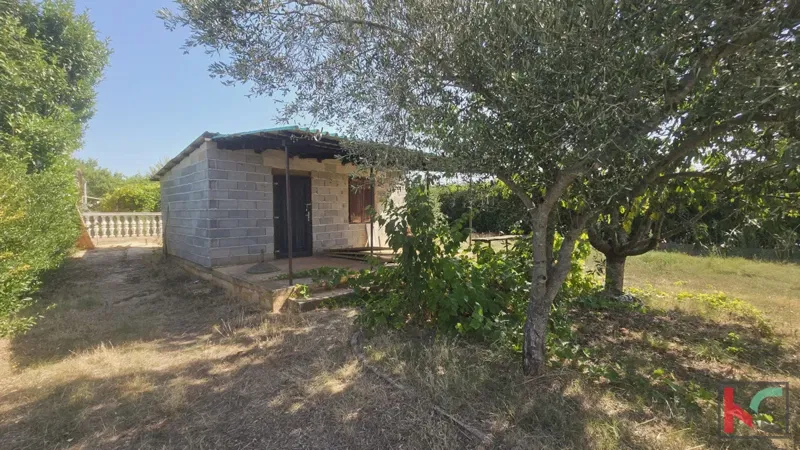 LOBORIKA, HOUSE 58.30 m2 ON 1030 m2 OF YARD – 3