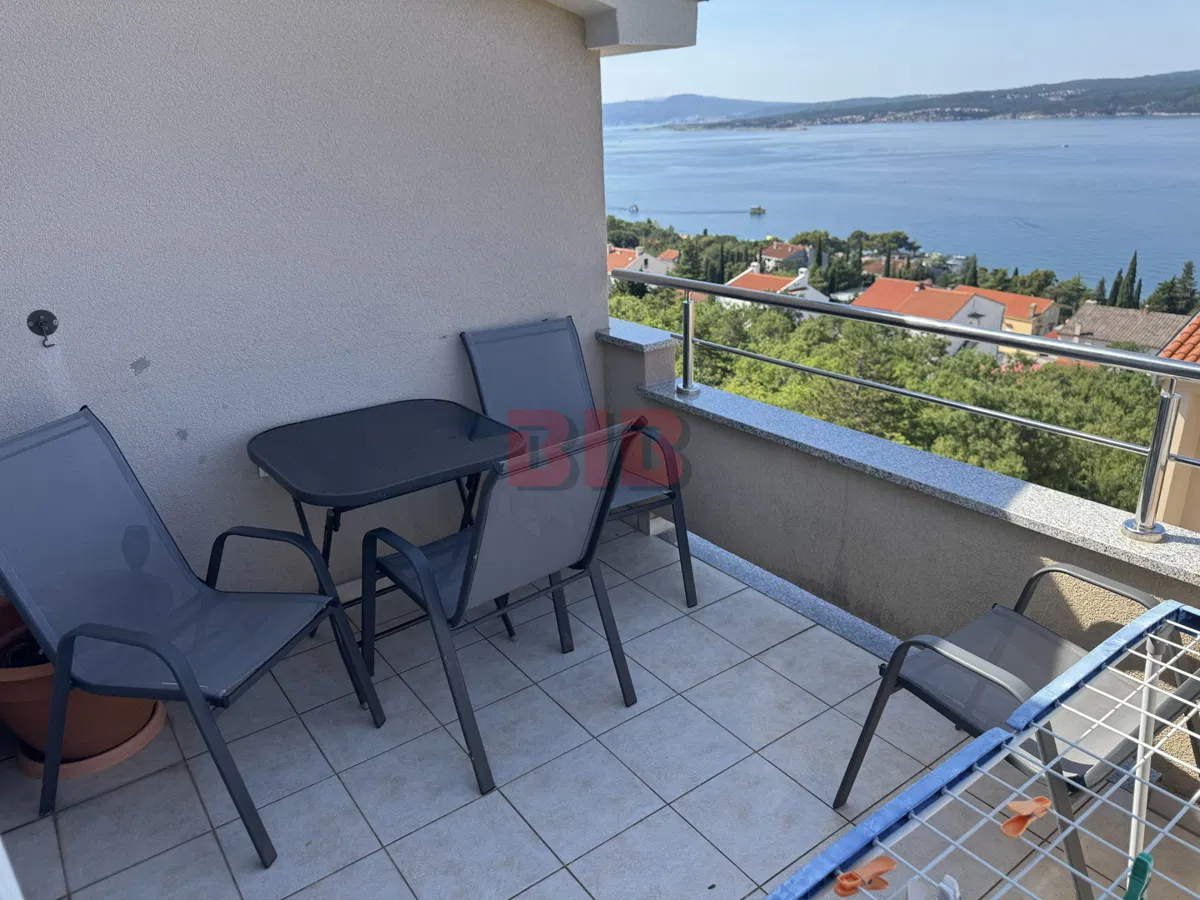 DRAMALJ-CRIKVENICA,ATRAKTIVAN STAN S PARKINGOM,BLIZU MORA