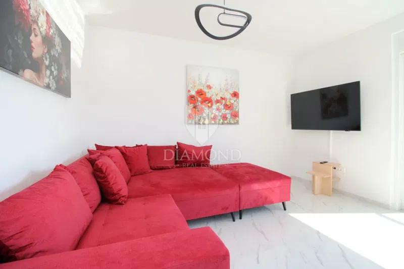 MODERN SEMI-DETACHED VILLA WITH SWIMMING POOL AND PANORAMIC SEA VIEW – 3