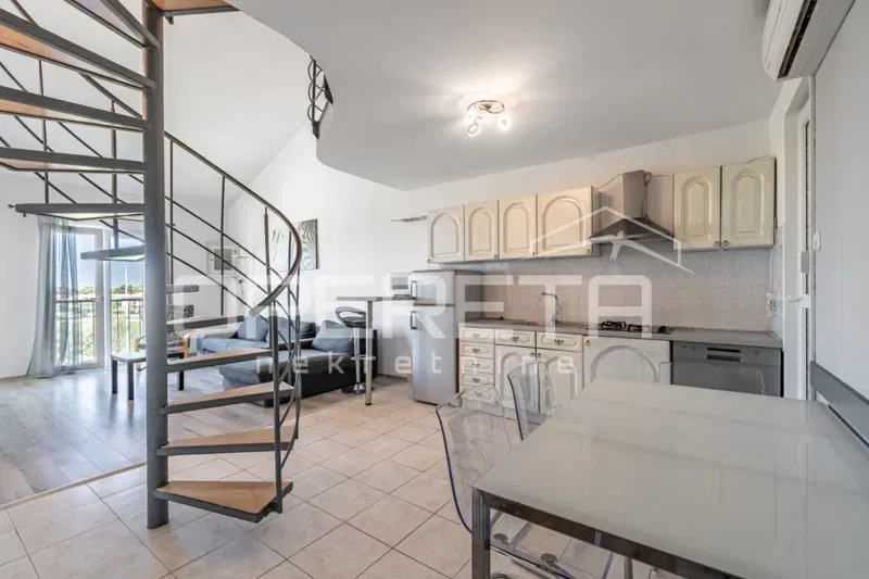 UMAG – AMPIO APPARTAMENTO 87,19 m² CON VISTA MARE, 200 m DAL MARE E DALLA SPIAGGIA – 2