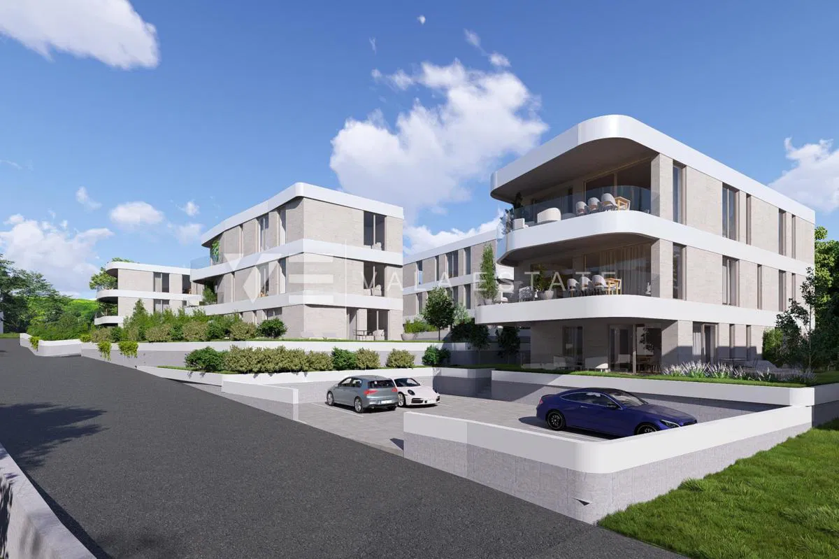 NOVI PENTHOUSE APARTMAN SA KROVNOM TERASOM, DODATNIM STUDIO APARTMANOM I OTVORENIM POGLEDOM NA MORE